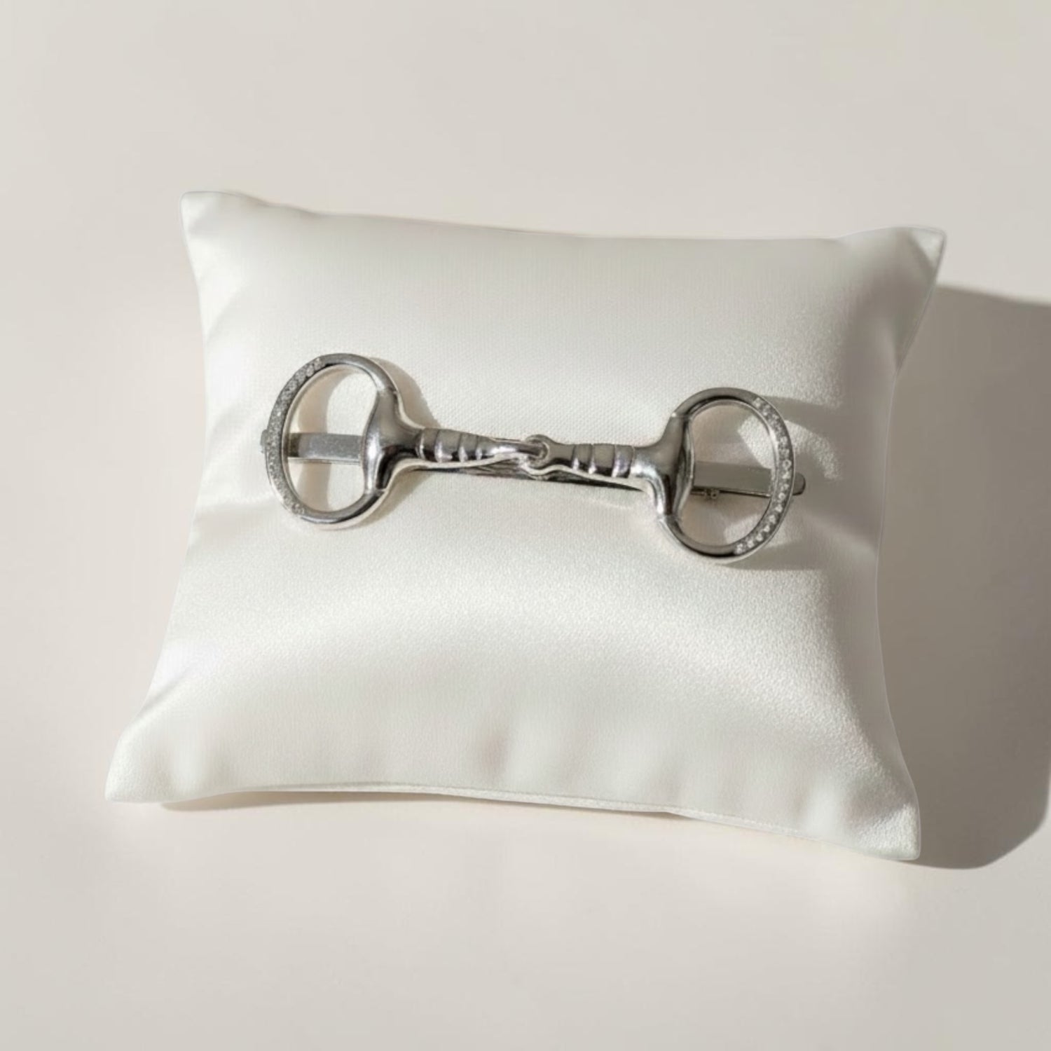 WOMEN’S ACCESSORY COLLECTION