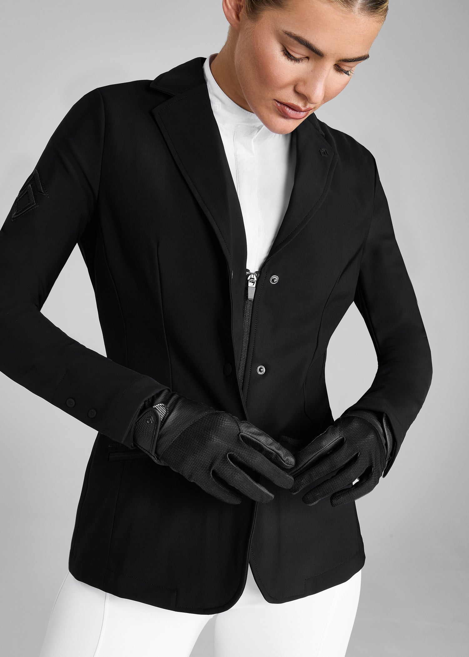 WOMENS COMPETITION JACKET