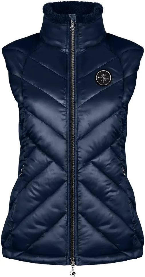 Davina Vest